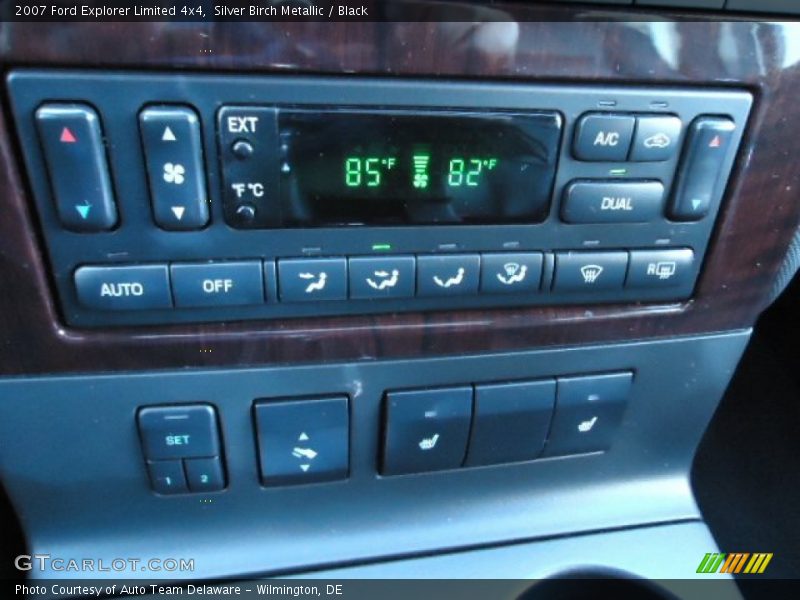 Silver Birch Metallic / Black 2007 Ford Explorer Limited 4x4