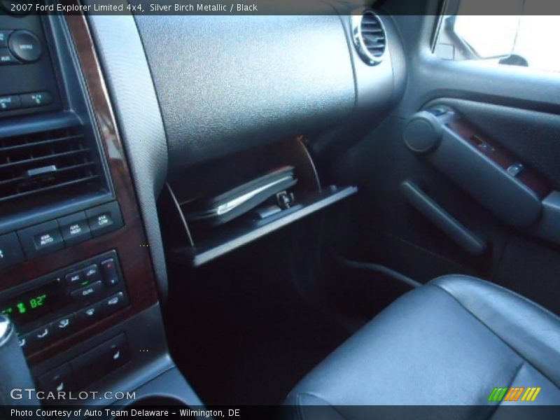 Silver Birch Metallic / Black 2007 Ford Explorer Limited 4x4
