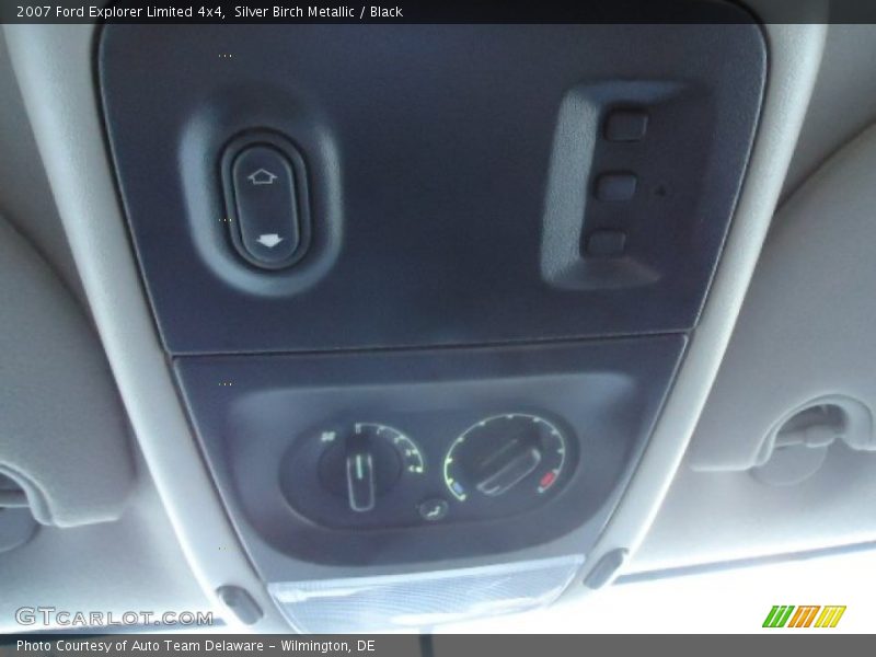 Silver Birch Metallic / Black 2007 Ford Explorer Limited 4x4