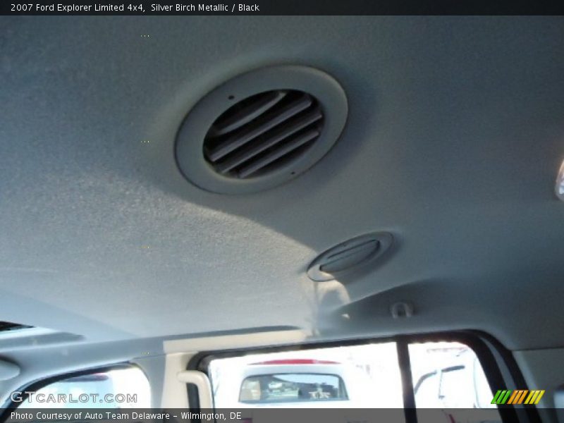 Silver Birch Metallic / Black 2007 Ford Explorer Limited 4x4