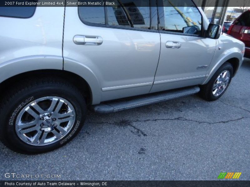 Silver Birch Metallic / Black 2007 Ford Explorer Limited 4x4