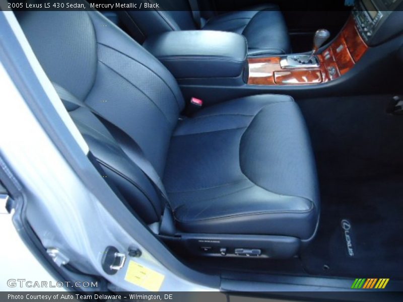 Mercury Metallic / Black 2005 Lexus LS 430 Sedan