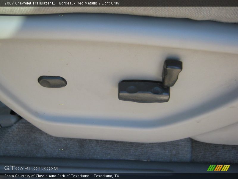 Bordeaux Red Metallic / Light Gray 2007 Chevrolet TrailBlazer LS