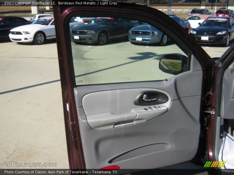 Bordeaux Red Metallic / Light Gray 2007 Chevrolet TrailBlazer LS