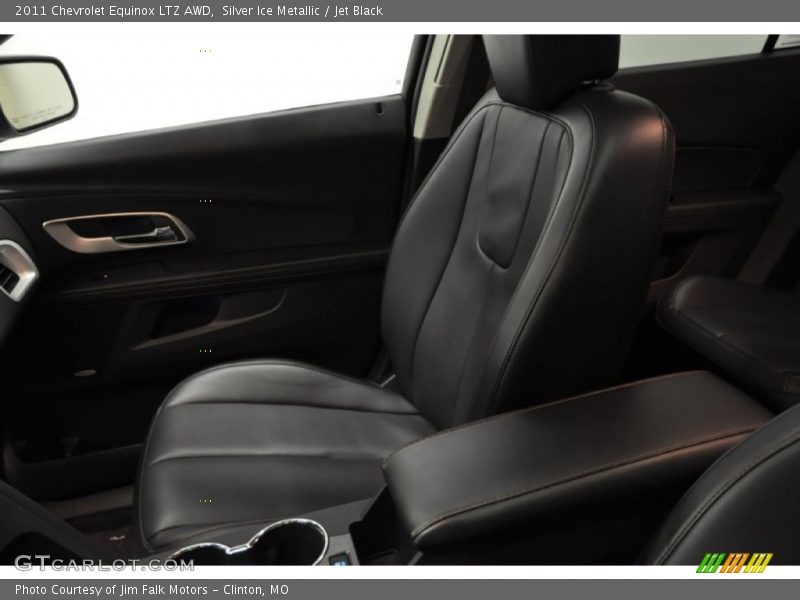 Silver Ice Metallic / Jet Black 2011 Chevrolet Equinox LTZ AWD