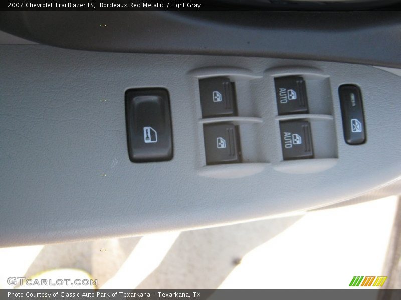 Bordeaux Red Metallic / Light Gray 2007 Chevrolet TrailBlazer LS