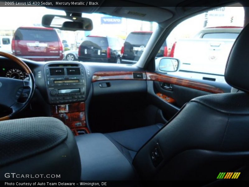 Mercury Metallic / Black 2005 Lexus LS 430 Sedan