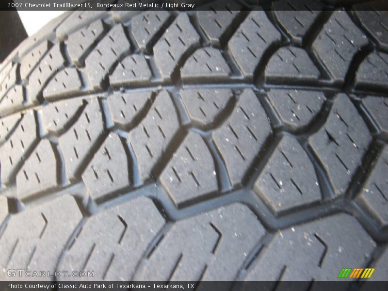Bordeaux Red Metallic / Light Gray 2007 Chevrolet TrailBlazer LS