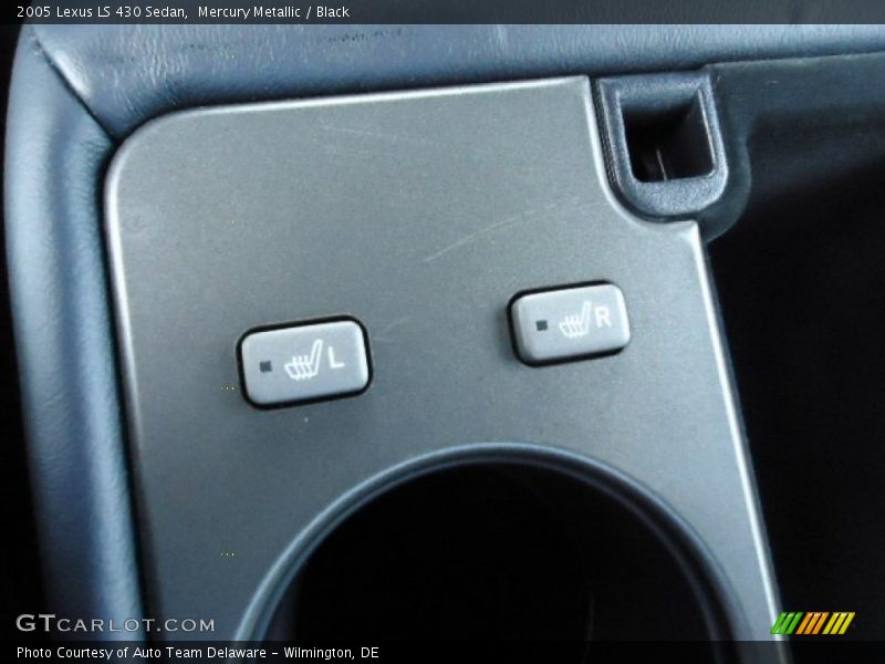 Mercury Metallic / Black 2005 Lexus LS 430 Sedan