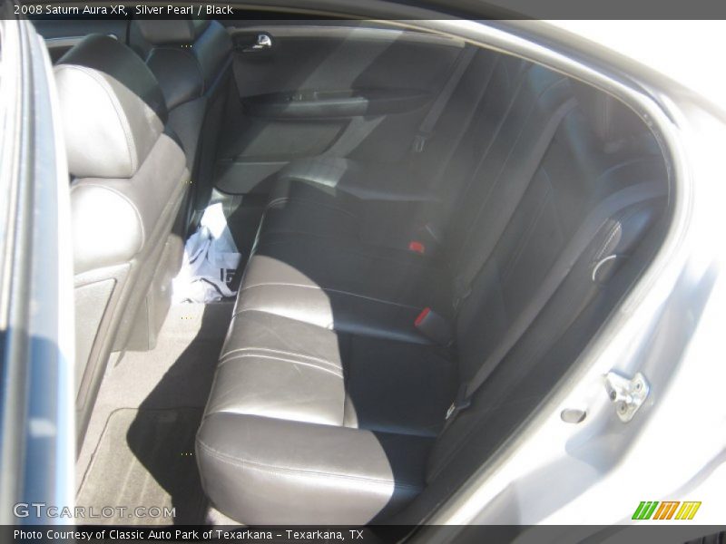 Silver Pearl / Black 2008 Saturn Aura XR