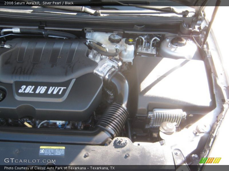Silver Pearl / Black 2008 Saturn Aura XR