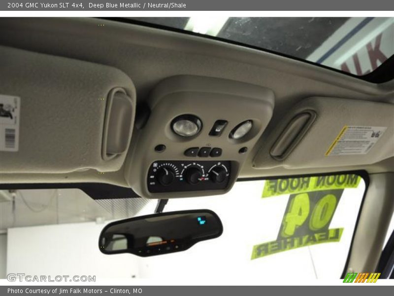 Deep Blue Metallic / Neutral/Shale 2004 GMC Yukon SLT 4x4