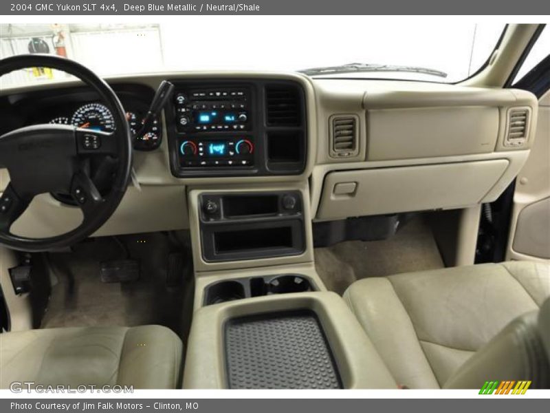 Deep Blue Metallic / Neutral/Shale 2004 GMC Yukon SLT 4x4