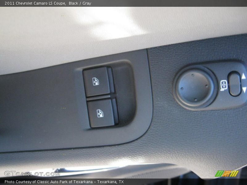 Black / Gray 2011 Chevrolet Camaro LS Coupe