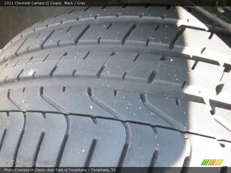 Black / Gray 2011 Chevrolet Camaro LS Coupe