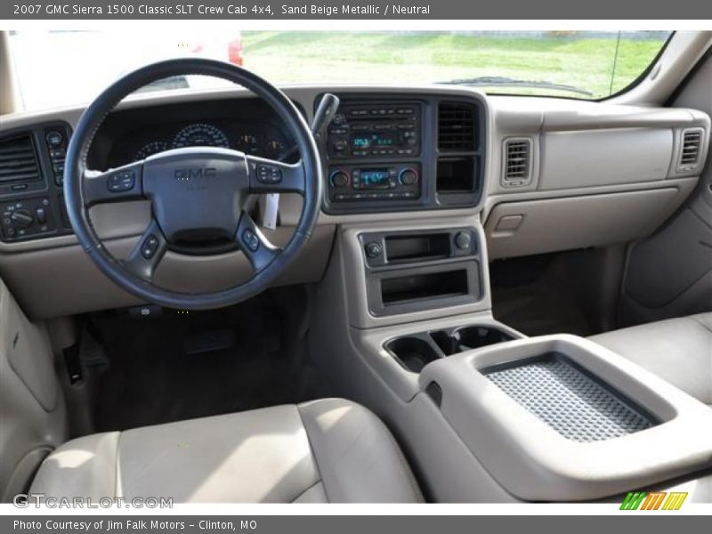 Sand Beige Metallic / Neutral 2007 GMC Sierra 1500 Classic SLT Crew Cab 4x4