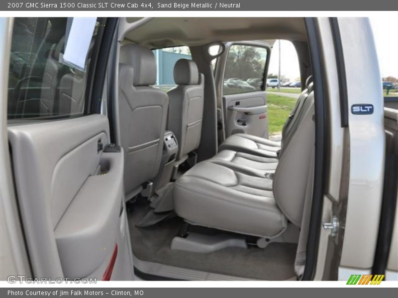 Sand Beige Metallic / Neutral 2007 GMC Sierra 1500 Classic SLT Crew Cab 4x4
