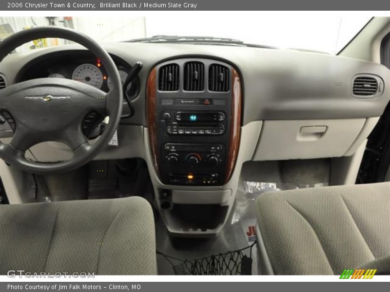 Brilliant Black / Medium Slate Gray 2006 Chrysler Town & Country