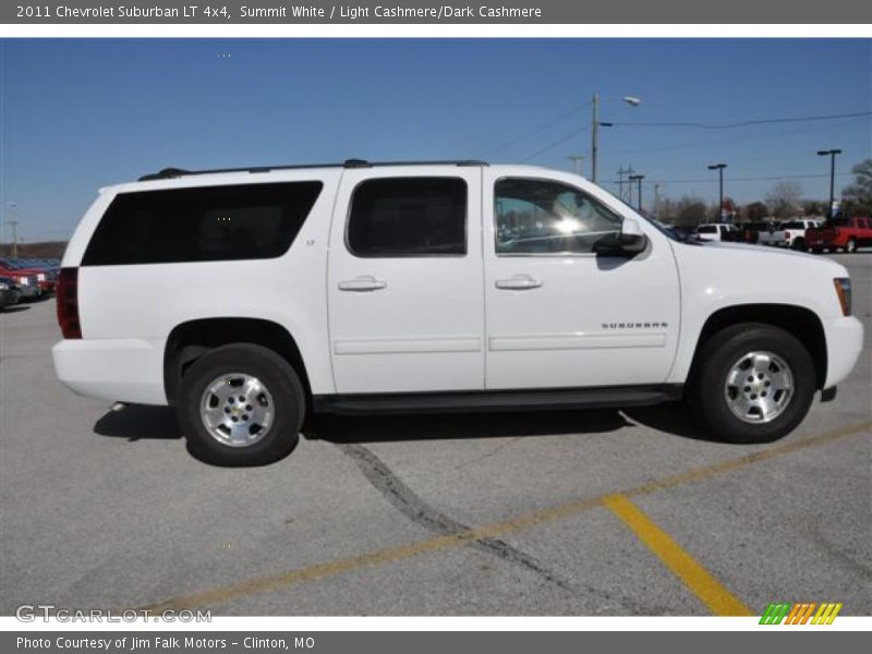 Summit White / Light Cashmere/Dark Cashmere 2011 Chevrolet Suburban LT 4x4