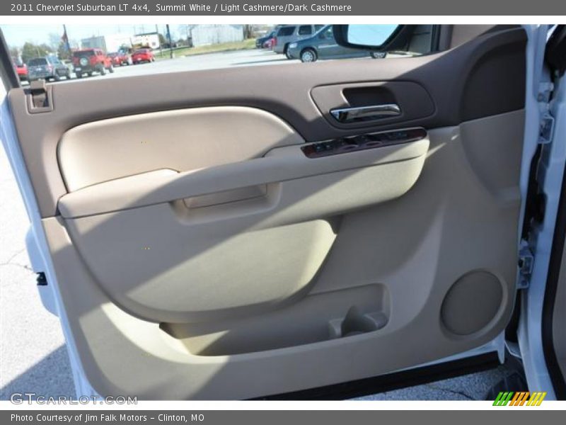Summit White / Light Cashmere/Dark Cashmere 2011 Chevrolet Suburban LT 4x4