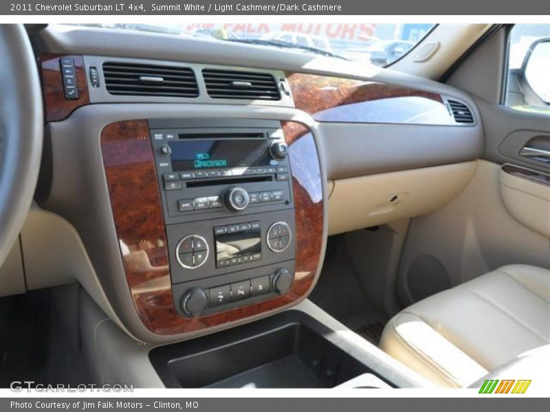 Summit White / Light Cashmere/Dark Cashmere 2011 Chevrolet Suburban LT 4x4