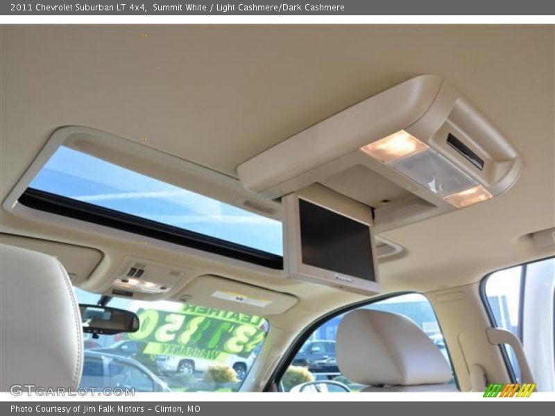 Summit White / Light Cashmere/Dark Cashmere 2011 Chevrolet Suburban LT 4x4