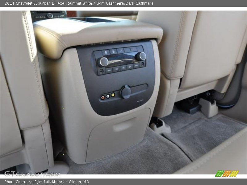 Summit White / Light Cashmere/Dark Cashmere 2011 Chevrolet Suburban LT 4x4