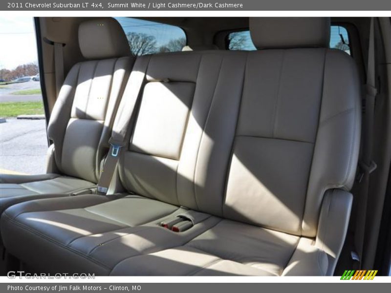 Summit White / Light Cashmere/Dark Cashmere 2011 Chevrolet Suburban LT 4x4