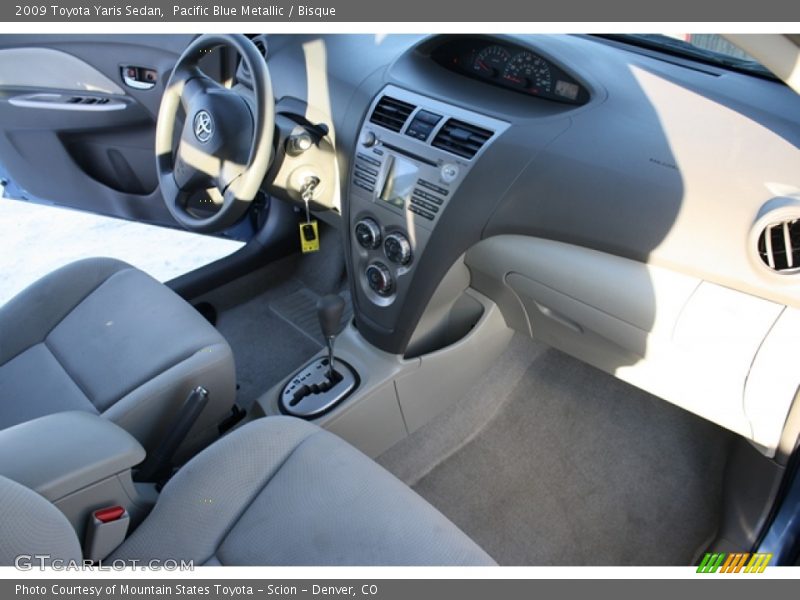 Pacific Blue Metallic / Bisque 2009 Toyota Yaris Sedan