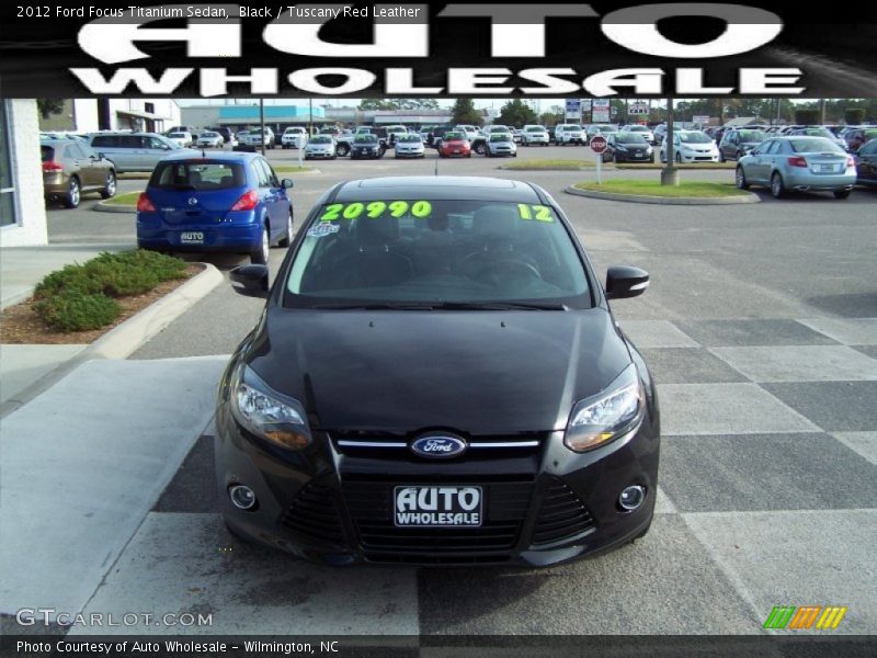 Black / Tuscany Red Leather 2012 Ford Focus Titanium Sedan