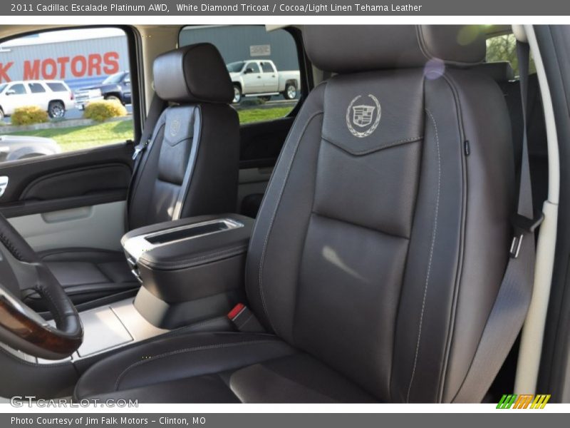 White Diamond Tricoat / Cocoa/Light Linen Tehama Leather 2011 Cadillac Escalade Platinum AWD