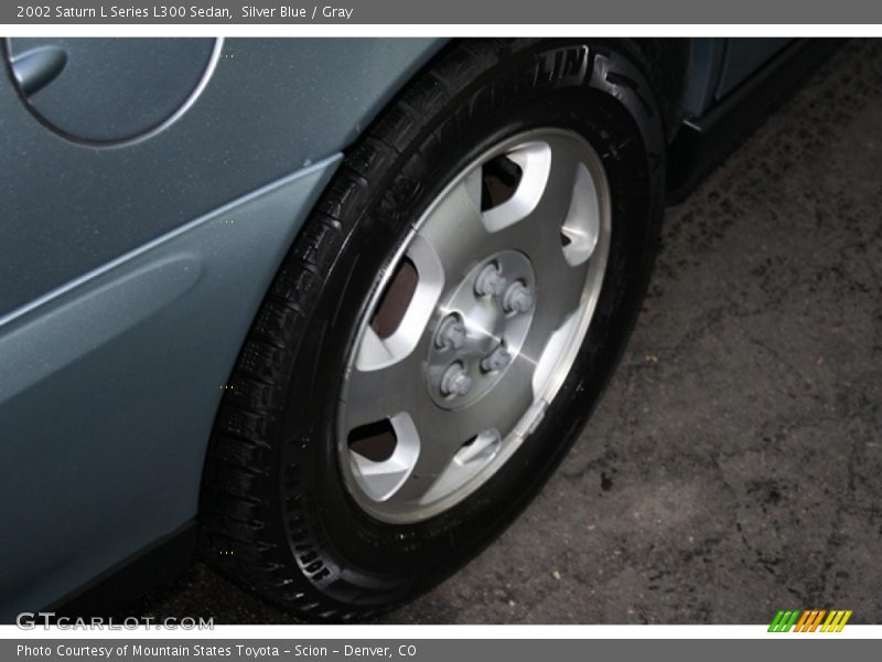 Silver Blue / Gray 2002 Saturn L Series L300 Sedan