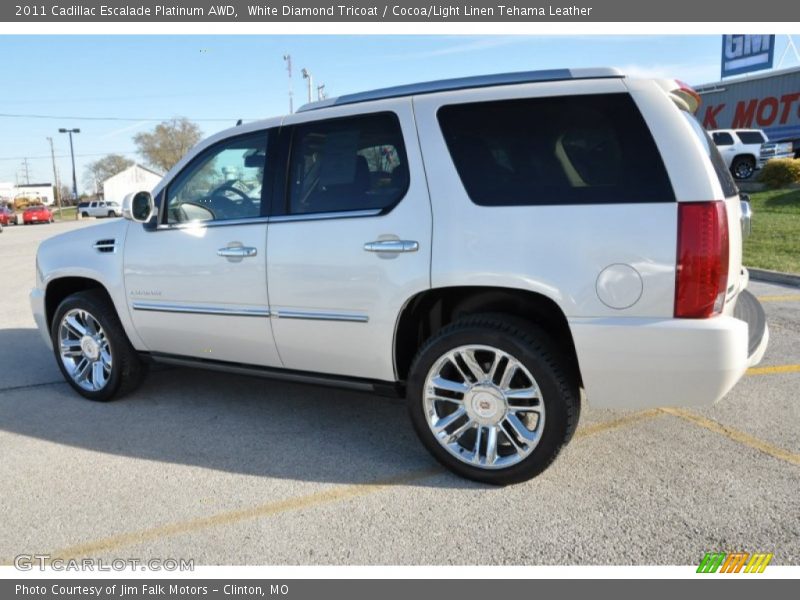 White Diamond Tricoat / Cocoa/Light Linen Tehama Leather 2011 Cadillac Escalade Platinum AWD