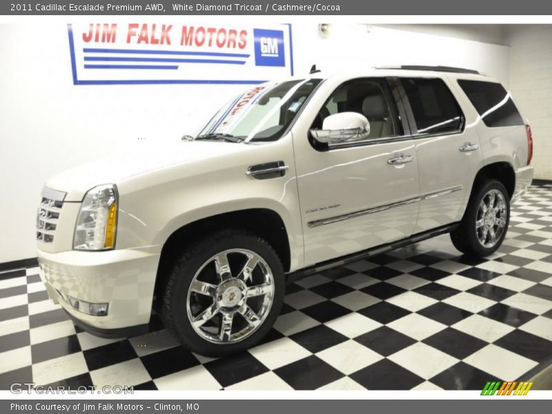 White Diamond Tricoat / Cashmere/Cocoa 2011 Cadillac Escalade Premium AWD