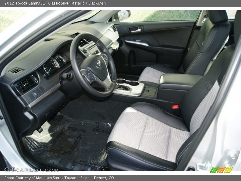 Classic Silver Metallic / Black/Ash 2012 Toyota Camry SE
