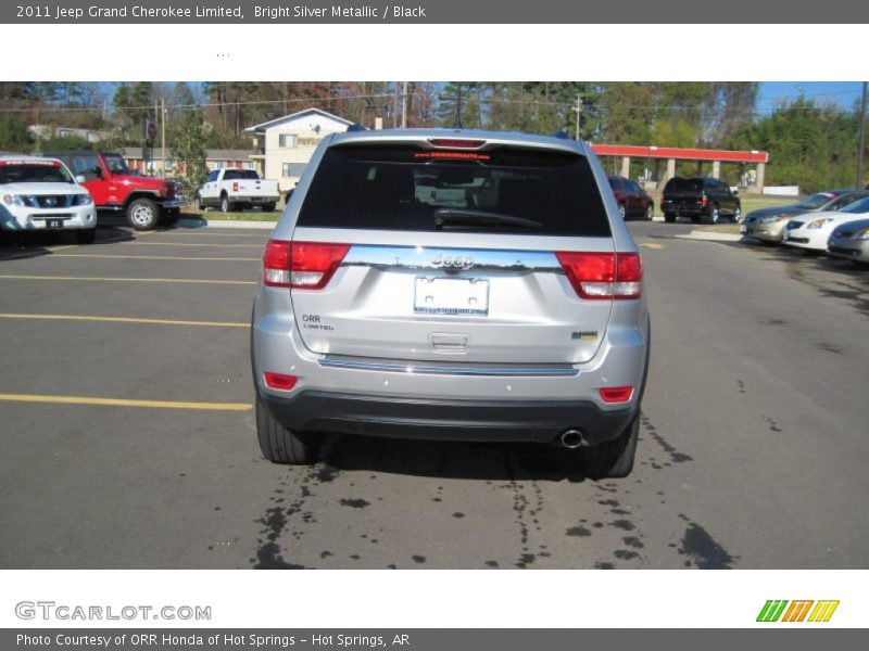 Bright Silver Metallic / Black 2011 Jeep Grand Cherokee Limited