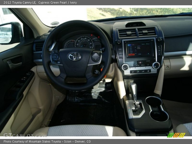 Cypress Green Pearl / Ivory 2012 Toyota Camry LE