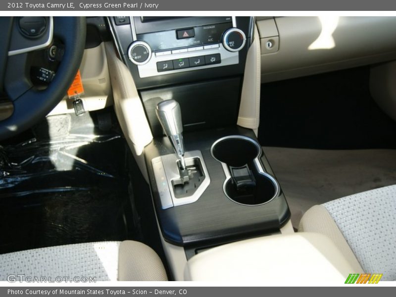 Cypress Green Pearl / Ivory 2012 Toyota Camry LE