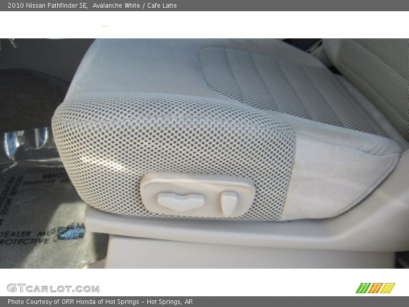Avalanche White / Cafe Latte 2010 Nissan Pathfinder SE