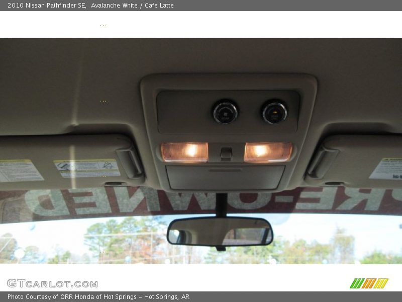 Avalanche White / Cafe Latte 2010 Nissan Pathfinder SE