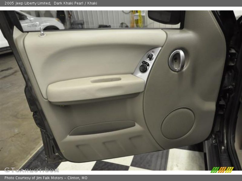 Dark Khaki Pearl / Khaki 2005 Jeep Liberty Limited