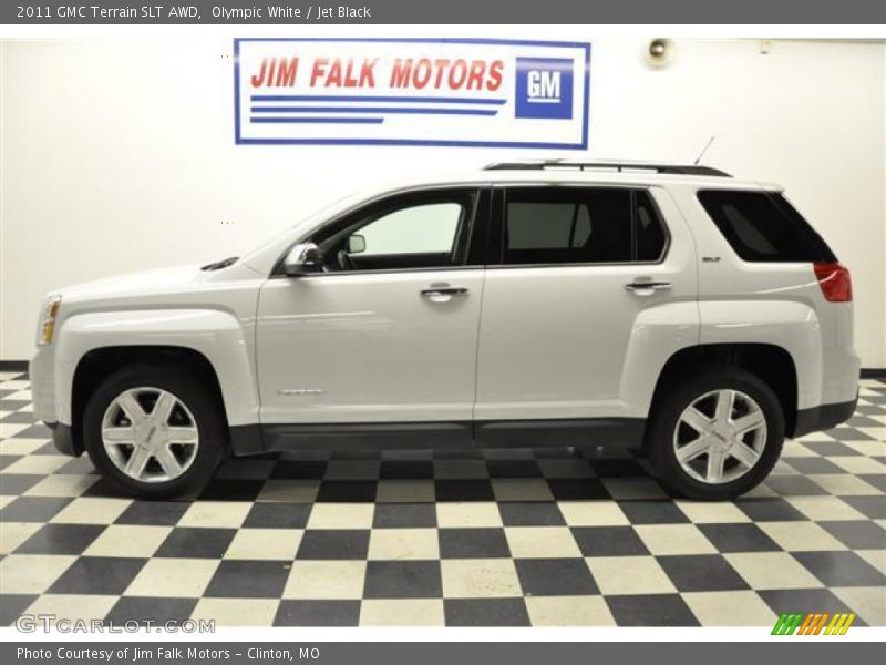 Olympic White / Jet Black 2011 GMC Terrain SLT AWD
