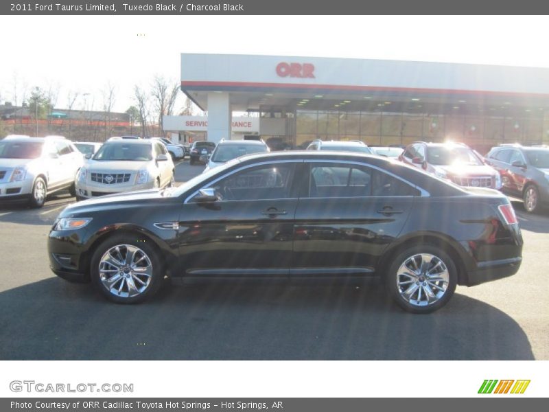 Tuxedo Black / Charcoal Black 2011 Ford Taurus Limited