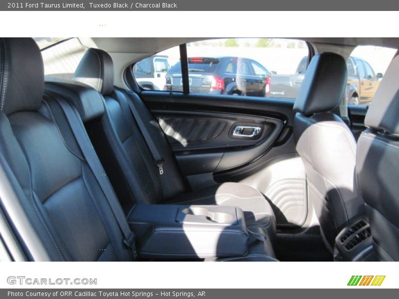 Tuxedo Black / Charcoal Black 2011 Ford Taurus Limited