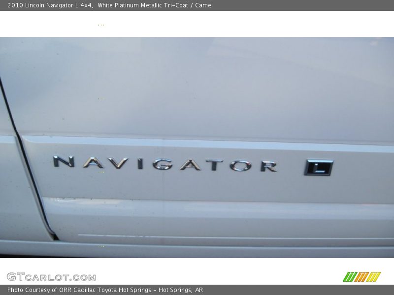 White Platinum Metallic Tri-Coat / Camel 2010 Lincoln Navigator L 4x4