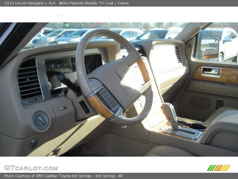 White Platinum Metallic Tri-Coat / Camel 2010 Lincoln Navigator L 4x4