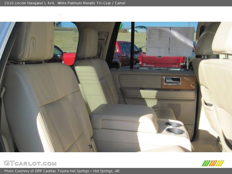 White Platinum Metallic Tri-Coat / Camel 2010 Lincoln Navigator L 4x4