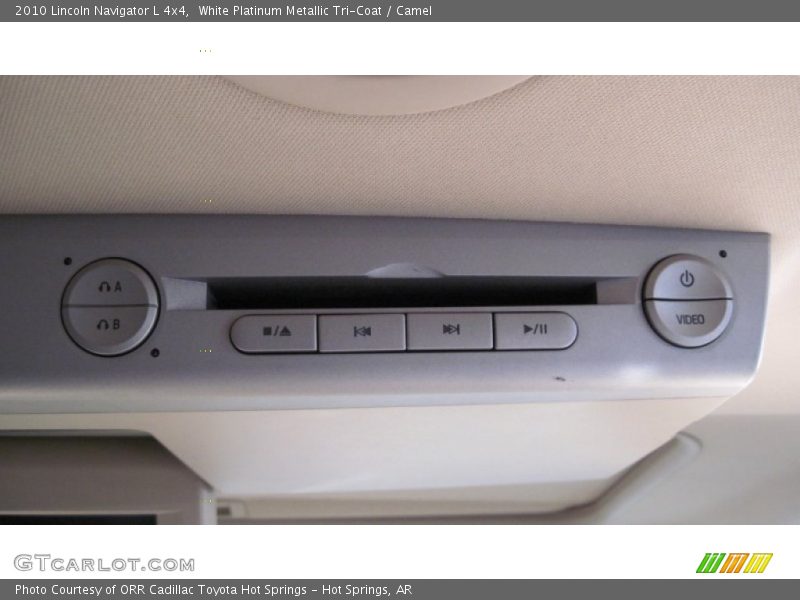 White Platinum Metallic Tri-Coat / Camel 2010 Lincoln Navigator L 4x4