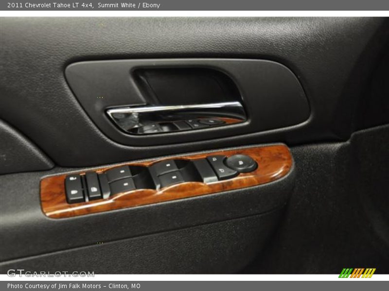 Summit White / Ebony 2011 Chevrolet Tahoe LT 4x4