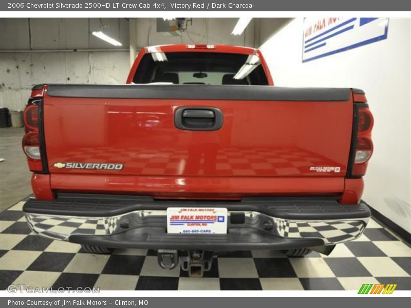 Victory Red / Dark Charcoal 2006 Chevrolet Silverado 2500HD LT Crew Cab 4x4